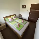 Exkluziv * Debrecen
