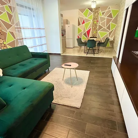 Apartment Exkluziv *